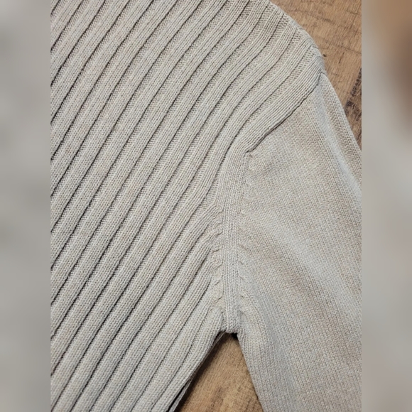 FREE W BUNDLE Cherokee ribbed sweater - Picture 3 of 7